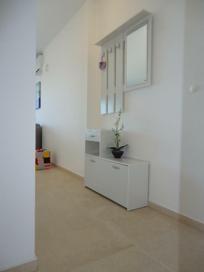 Apartment Pipe Малинска Екстериор снимка