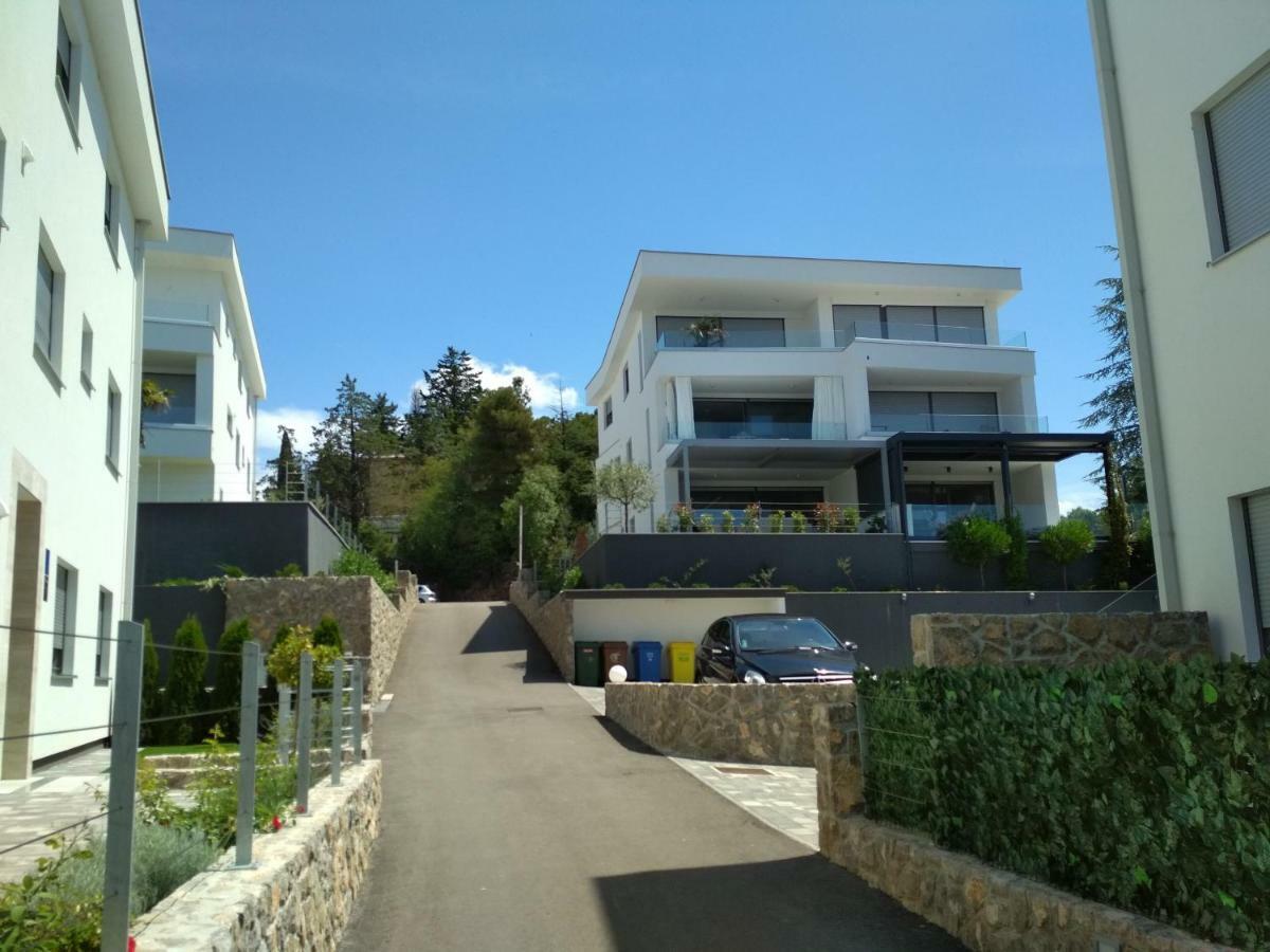 Apartment Pipe Малинска Екстериор снимка