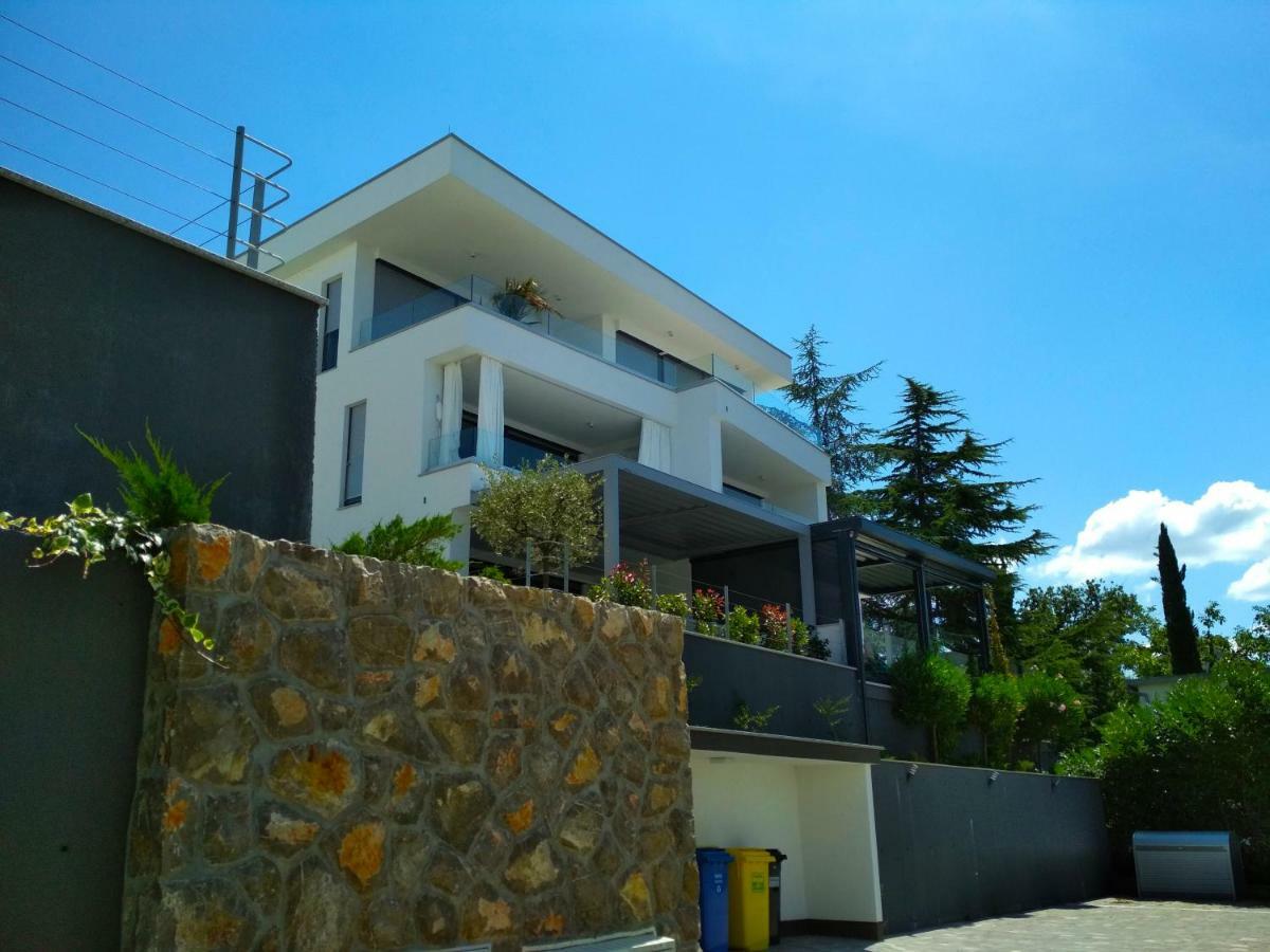 Apartment Pipe Малинска Екстериор снимка