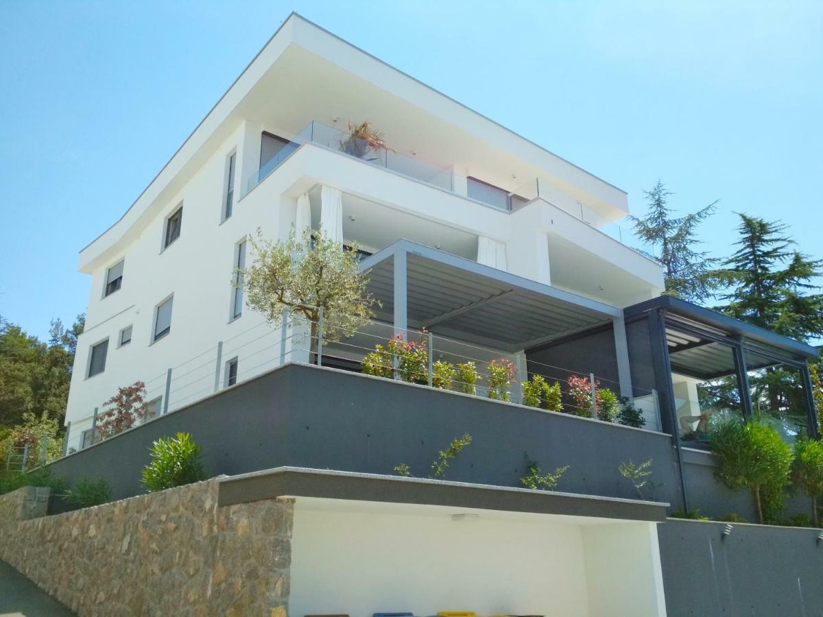 Apartment Pipe Малинска Екстериор снимка
